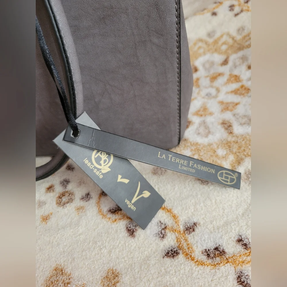 La Terre Fashion gray bag NWT.